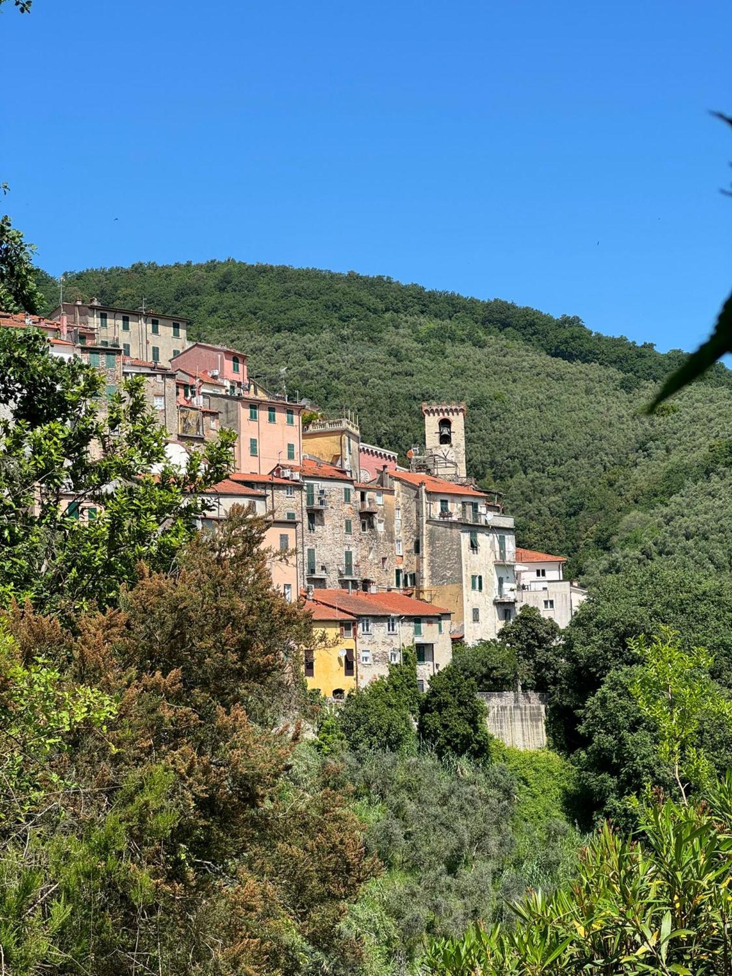 La Terrazza Di Ameglia Alta Exterior foto